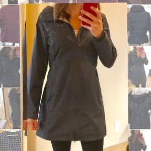 Mountain Hardwear Rain Jacket